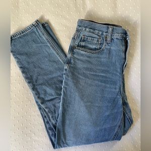 American Eagle Mom Jeans